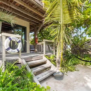 https://villa-pescadores.tulum-hotels.net